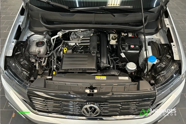 Foto 1: t-cross 250 tsi highline turbo automatico 1.4 completo 2021 Foto 1: t-cross 250 tsi highline turbo automatico 1.4 completo 2021