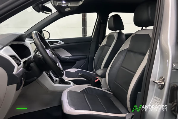 Foto 3: t-cross 250 tsi highline turbo automatico 1.4 completo 2021 Foto 3: t-cross 250 tsi highline turbo automatico 1.4 completo 2021