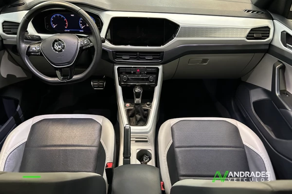 Foto 5: t-cross 250 tsi highline turbo automatico 1.4 completo 2021 Foto 5: t-cross 250 tsi highline turbo automatico 1.4 completo 2021