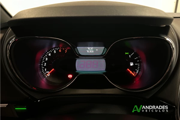 Foto 4: captur iconic 1.3 automatico completo 2023  Foto 4: captur iconic 1.3 automatico completo 2023