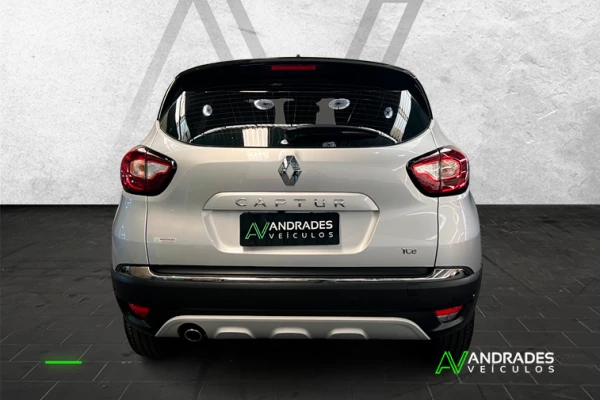 Foto 8: captur iconic 1.3 automatico completo 2023  Foto 8: captur iconic 1.3 automatico completo 2023