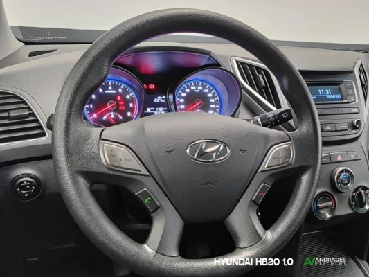 Foto 5: HYUNDAI HB20 1.0 COMFORT Foto 5: HYUNDAI HB20 1.0 COMFORT