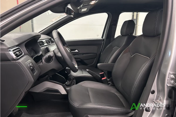 Foto 3: Renault Duster 1.3 Iconic  Foto 3: Renault Duster 1.3 Iconic