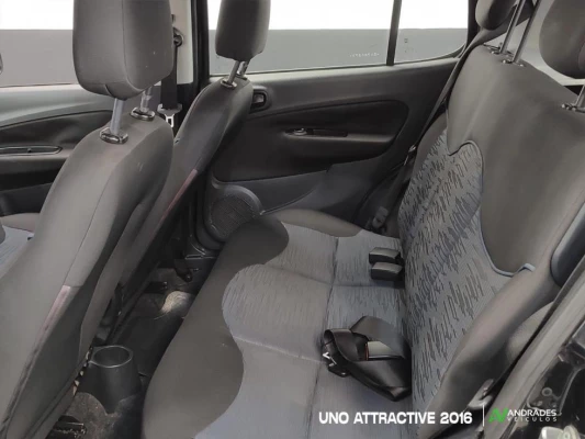 Foto 8: Fiat Uno Attractive 1.0 2016  Foto 8: Fiat Uno Attractive 1.0 2016